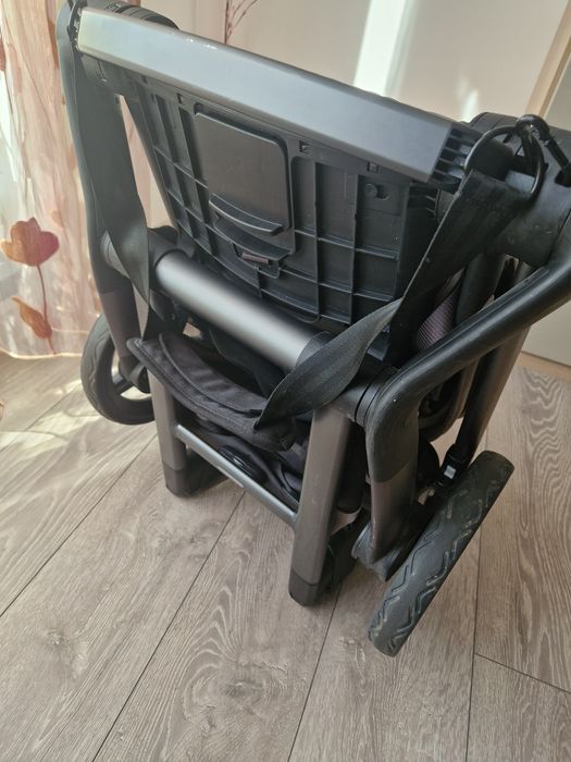 Carucior Joolz Hub+ cocoon+sac picioare+sac iarna +cana+plasa insecte