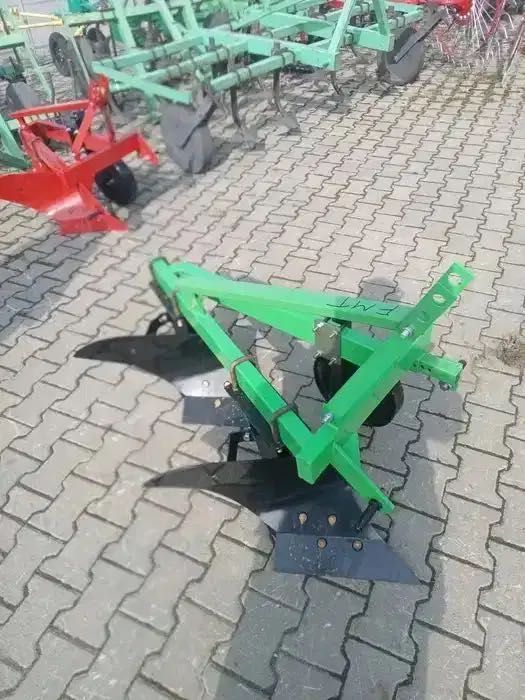 Plug pentru tractoraș cu 2 cormane