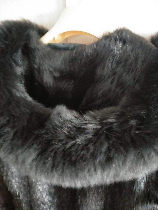 Женская нутриевая шуба