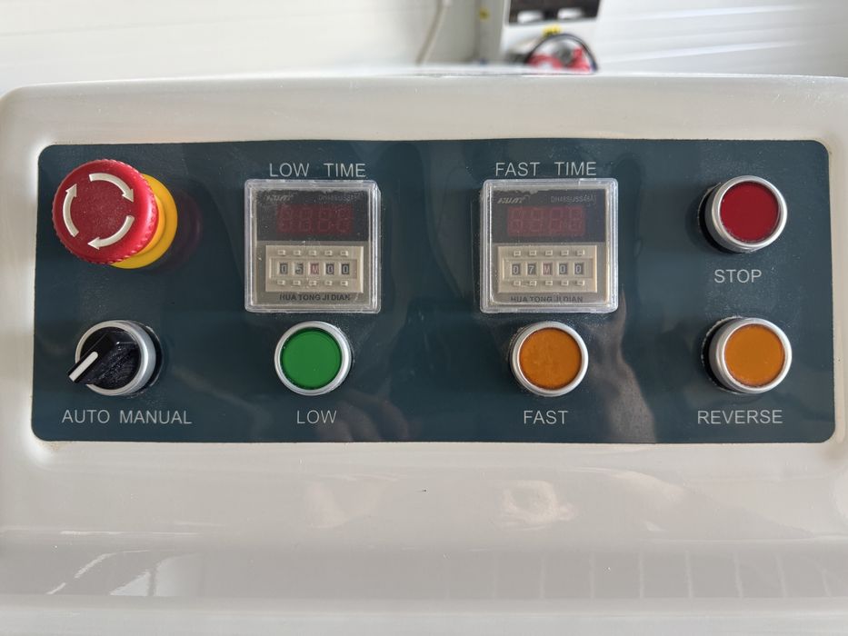 Vand malaxoare 130 si 260 litri