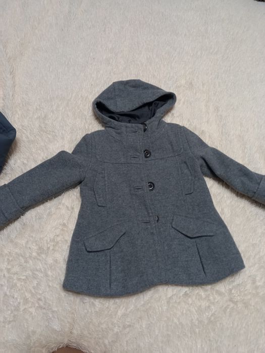 Пальто на девочку Zara