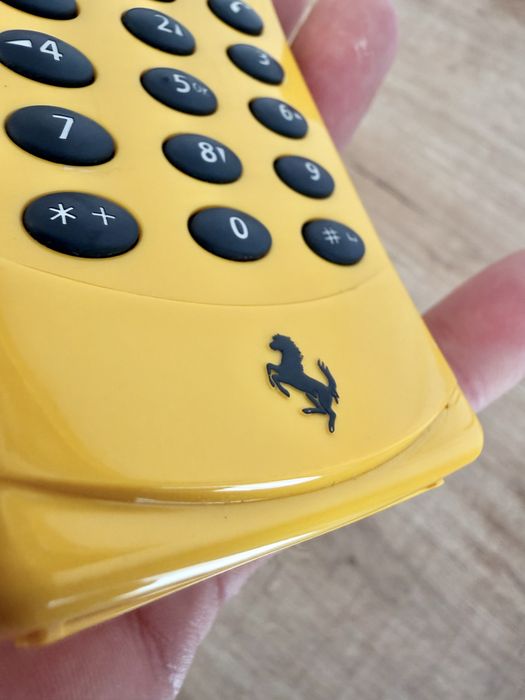 Telefon Mobil Hagenuk Ferrari F10