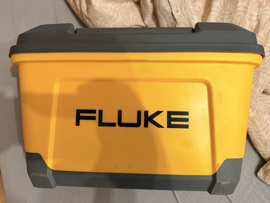 Fluke 1664FC , 87V
