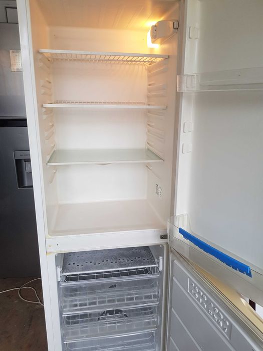 Frigider Arctic-inaltime180cm,latime 60cm