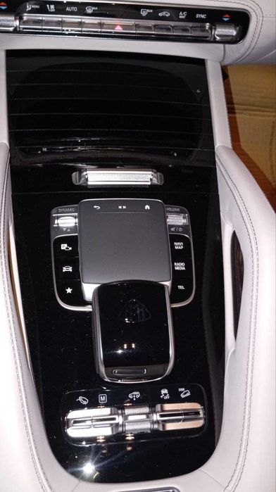 Mercedes-Benz Maybach GLS 600 год 2025