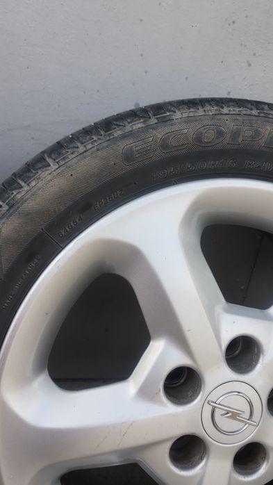 Джанти с гуми за Опел