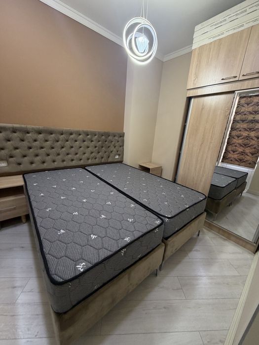 Сдается 4 комнатная квартира в центре города 150 Кв KFS дом