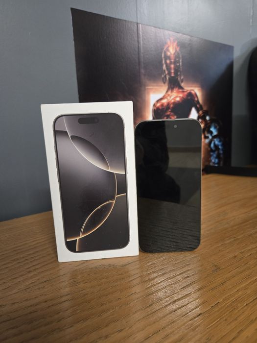 СРОЧНО IPHONE 16 pro 256 go