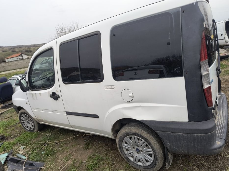 Фиат Добло 1.9 жтд на части