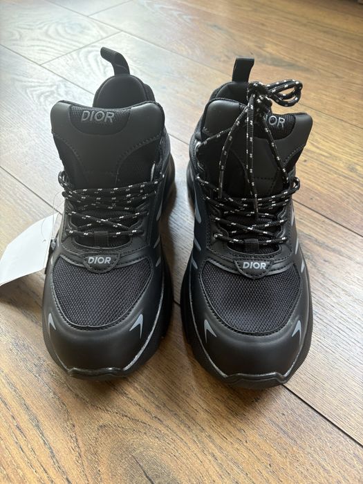 adidasi Dior B44