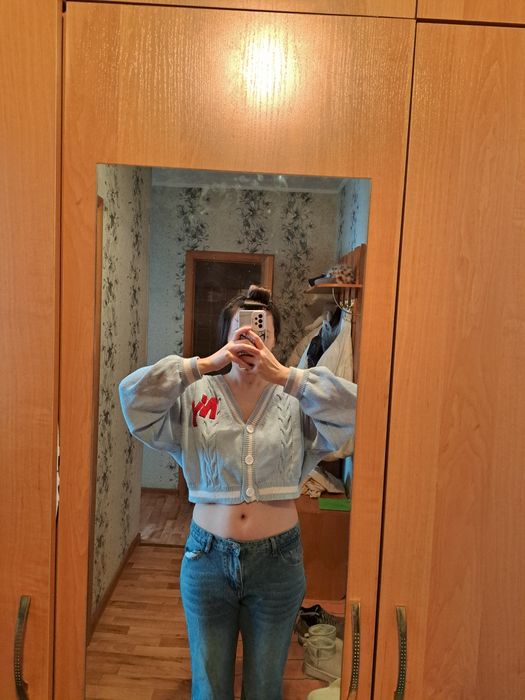 Продам одежду рубашки платья топы