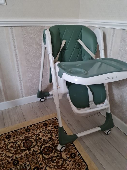 Детский стул для кормления