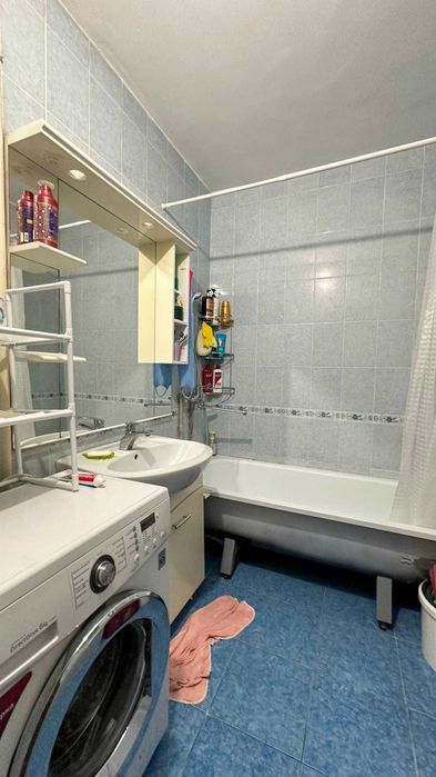 Продам квартиру Айым