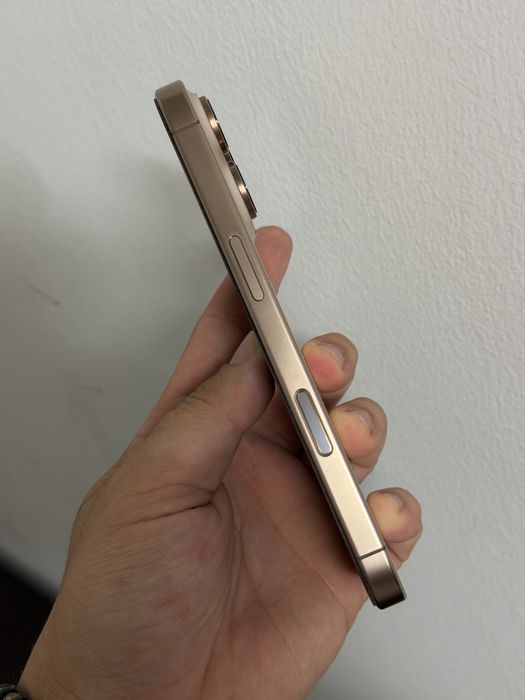 iPhone 16 Pro Desert Titanium 128G