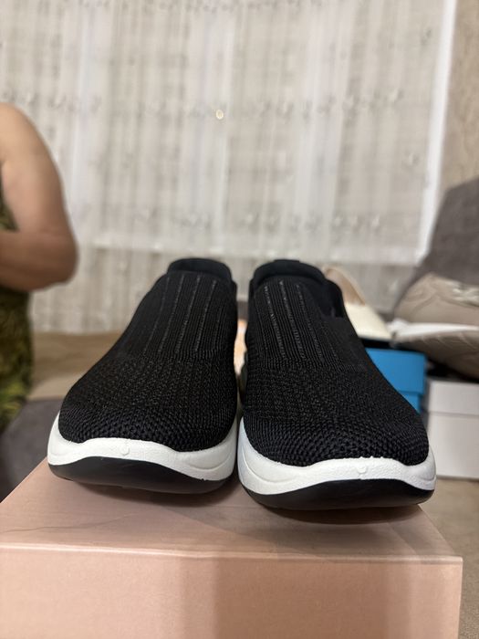 Продается обувь