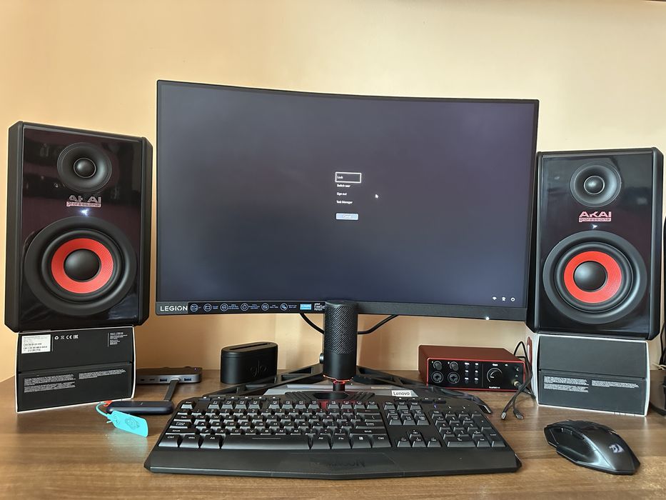 Monitoare Studio Akai RPM500