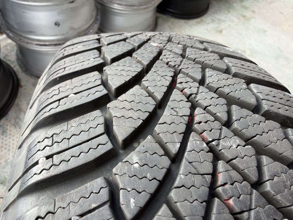 4бр. КАТО НОВИ Зимни Гуми 185/65R/15 -BRIDGESTONE/DOT:4622- С 15” Железни Джанти 5х100 за -TOYOTA/LEXUS/SUZUKI- 6.0Jx15H2, ET45