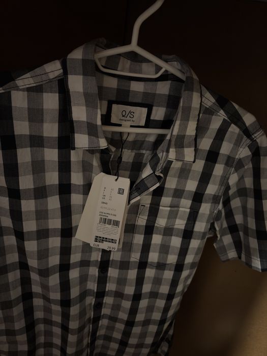 Ластични дънки и риза