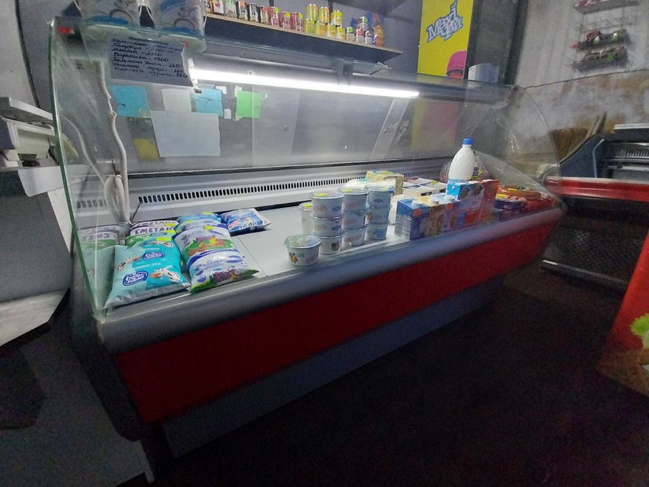 витрина морозильная