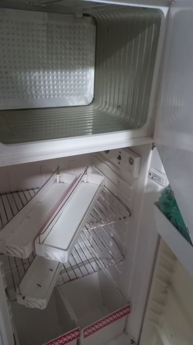 Холодильник б/у советсский, рабочий