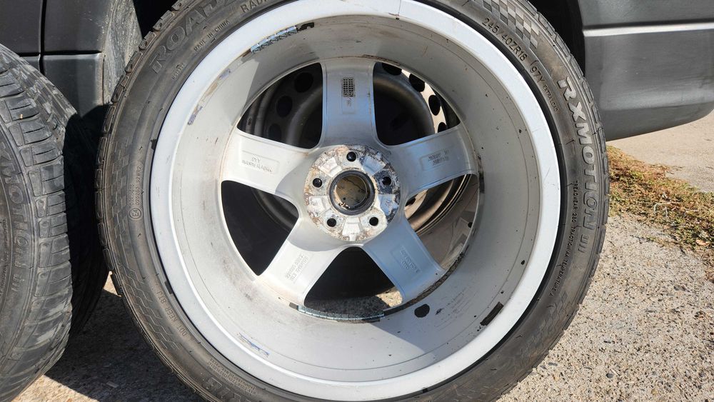 18" Оргинални джанти  с летни гуми 245/40/18 за Audi