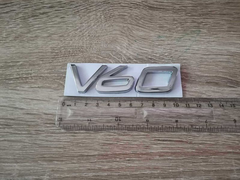Волво Volvo V60 сребриста емблема лого