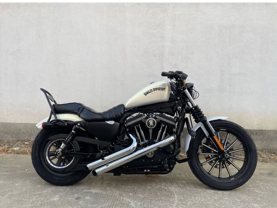Продается harley davidson sportster 883 custom