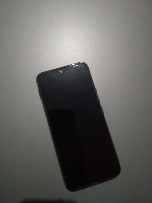 Telefon srochni sotiladi Infinix smart 6