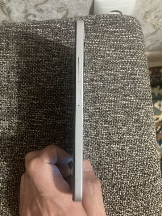 Продам телефон редми