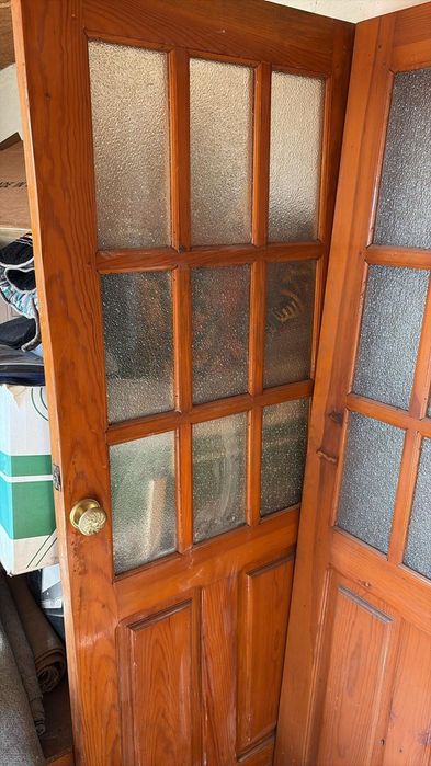 Продам межкомнатные двери