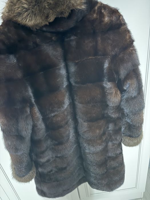 Продам норковую шубу