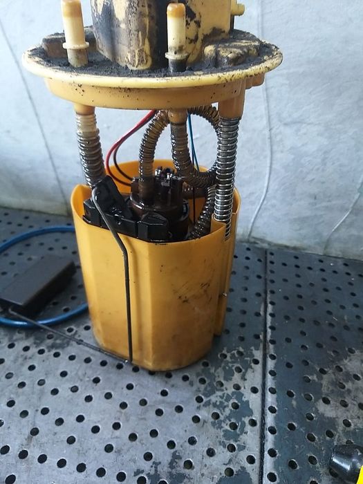 Pompa rezervor combustibil 1.3 mjt fiat grande punto 199