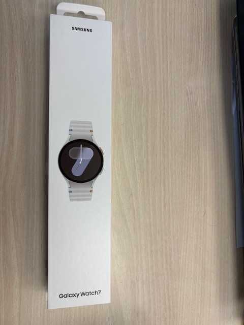 Samsung Galaxy watch 7 44mm SM-L310 silver в кутия, неотваряна