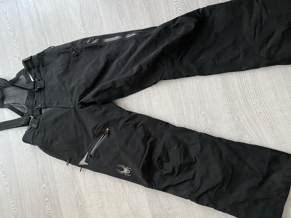 Vand echipament Spyder barbati marime S schi/snowboard+ casca