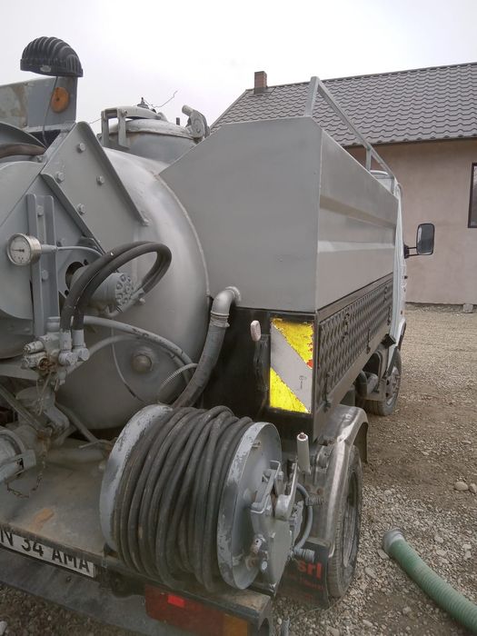 Servicii de vidanjare si desfundare