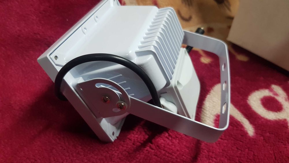 инфракрасная подсветка для камер видеонаблюдения