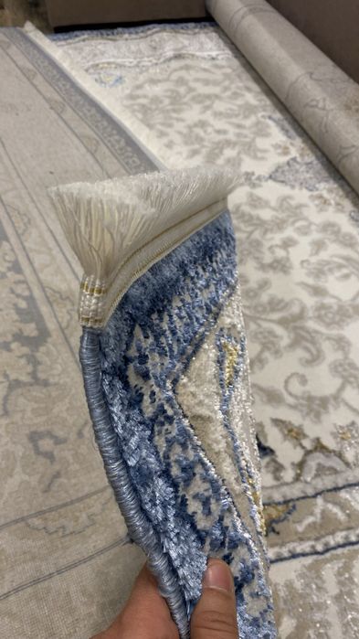 Продается ковры новые