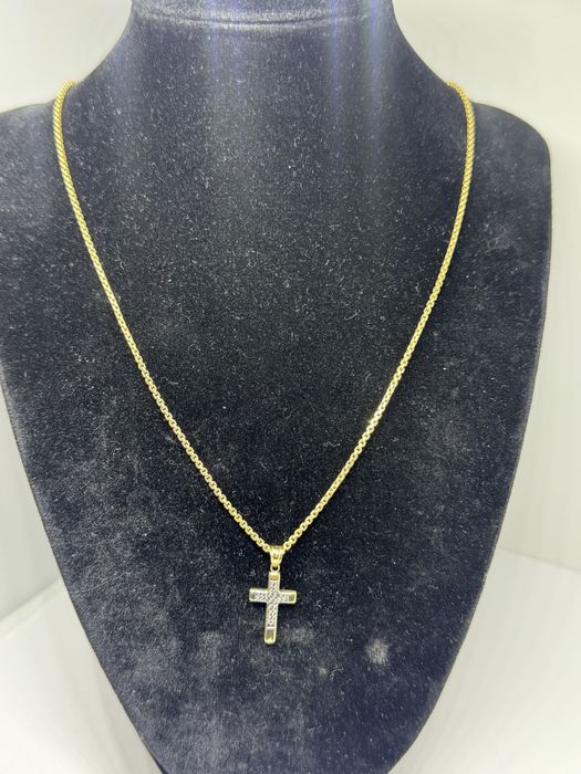 златен дамски синджир с кръст 3.57гр 14к 585