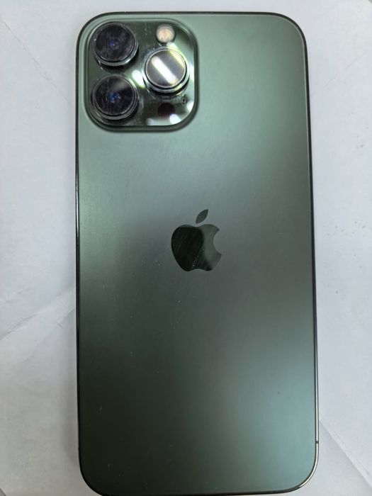 Продам iPhone 13pro max в хорошем состоянии