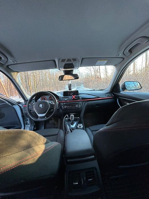 BMW F30 328i Sport Line