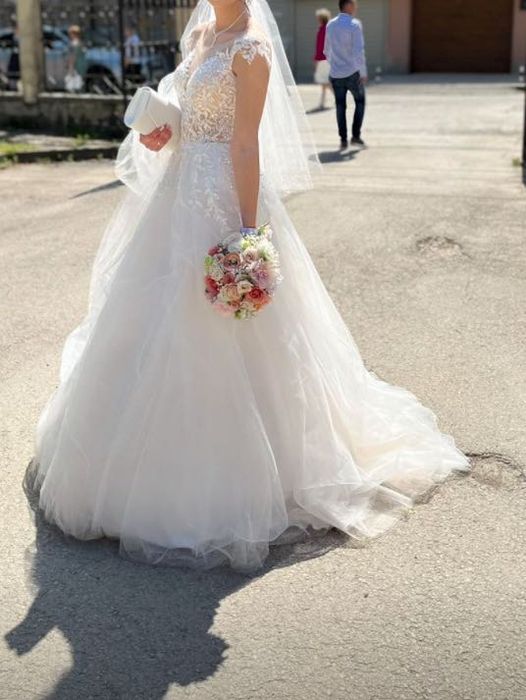 Продавам Булчинска рокля