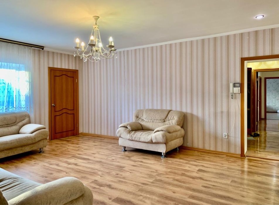 Продам просторный уютный дом