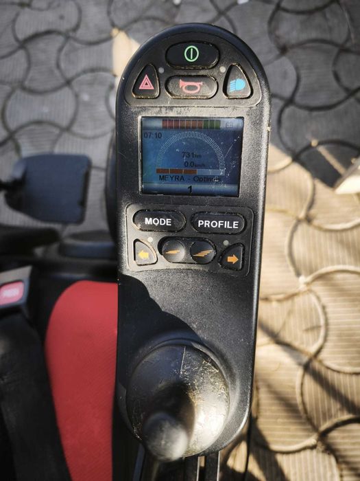 Sscaun cu rotile electric meyra optimus 3.622 full electric