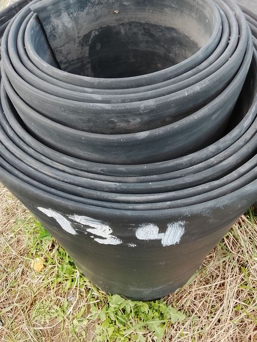 Продаю ленту б/у метраж разный