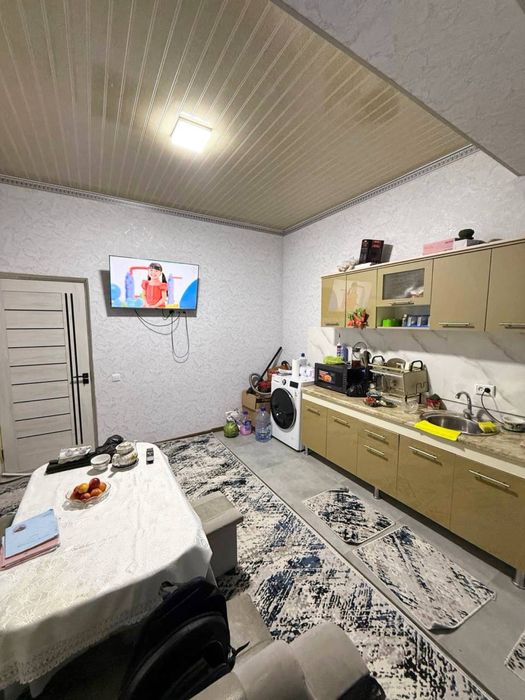 Просторная 2-комнатная квартира с евроремонтом в ЖК Азия Хаус