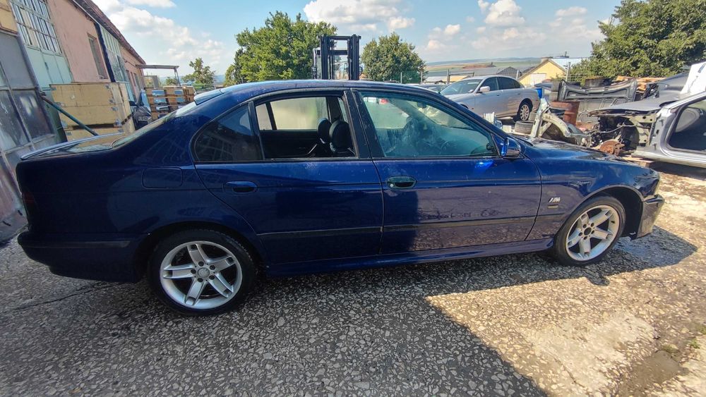 BMW e39 M 5 серия 2001 г 2.0i, седан, шибеддах, ксенон БМВ карбон