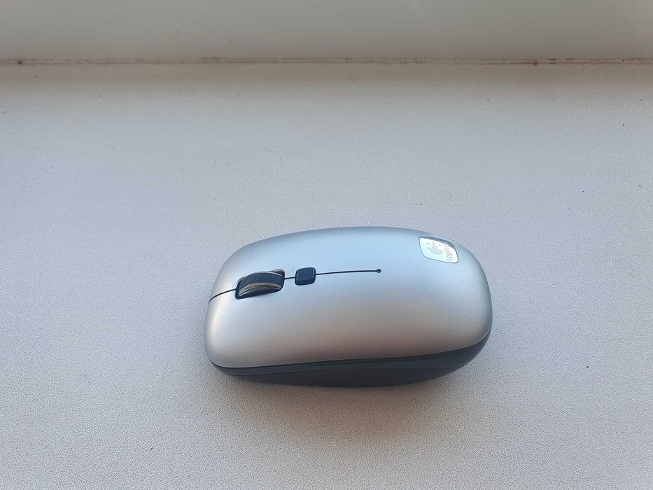 Mouse wireless Logitech V550 Nano Cordless Laser