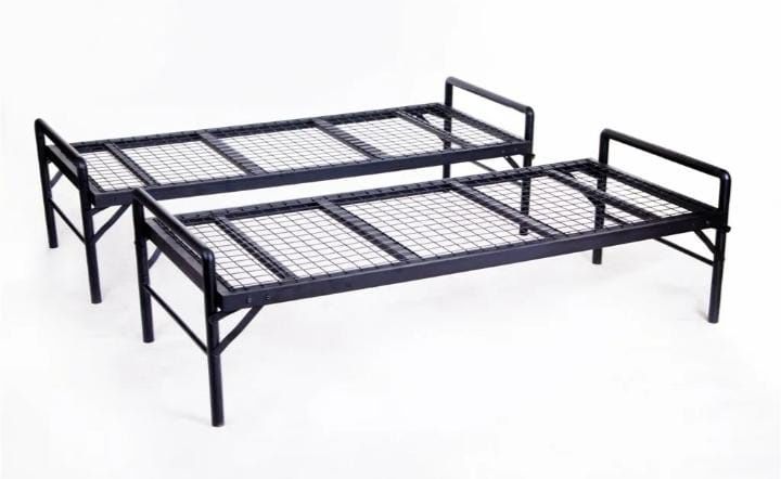 Металлический кровать