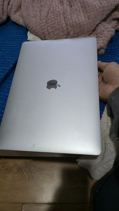 MacBook pro 2017 15 inch