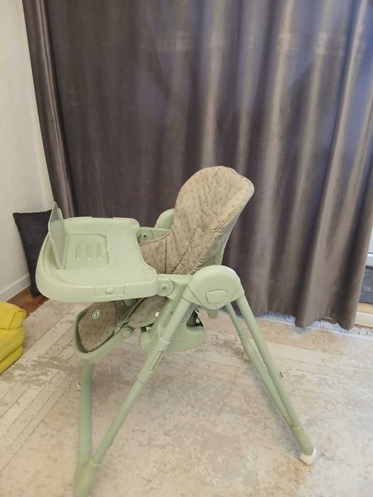 Продам стульчик для кормления